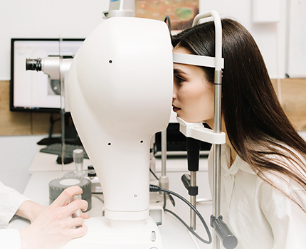 Hornhautverkrümmung, Augenarzt Linz und Wien, Dirisamer Luft Priglinger